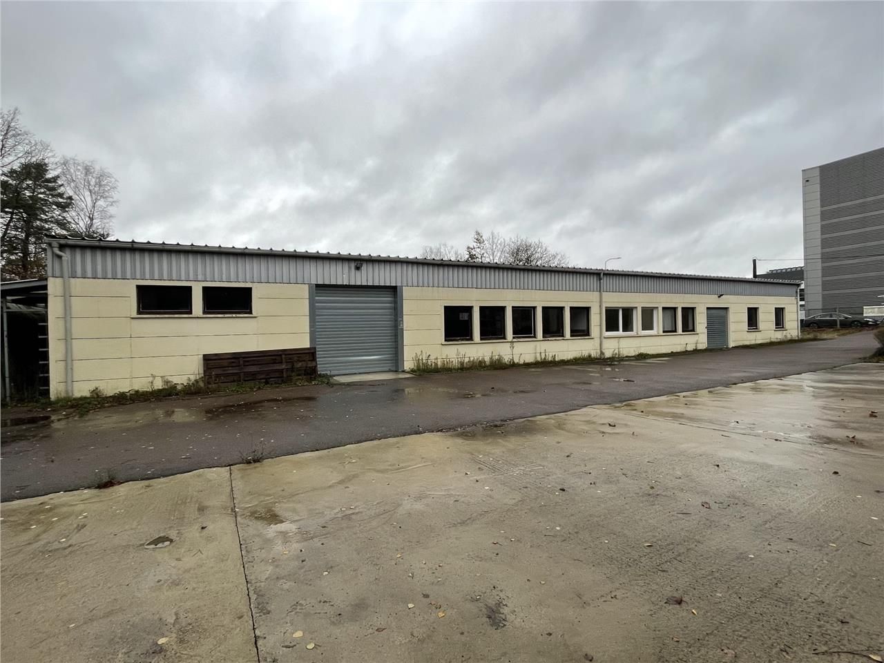 Vous recherchez un local d'activité à la location