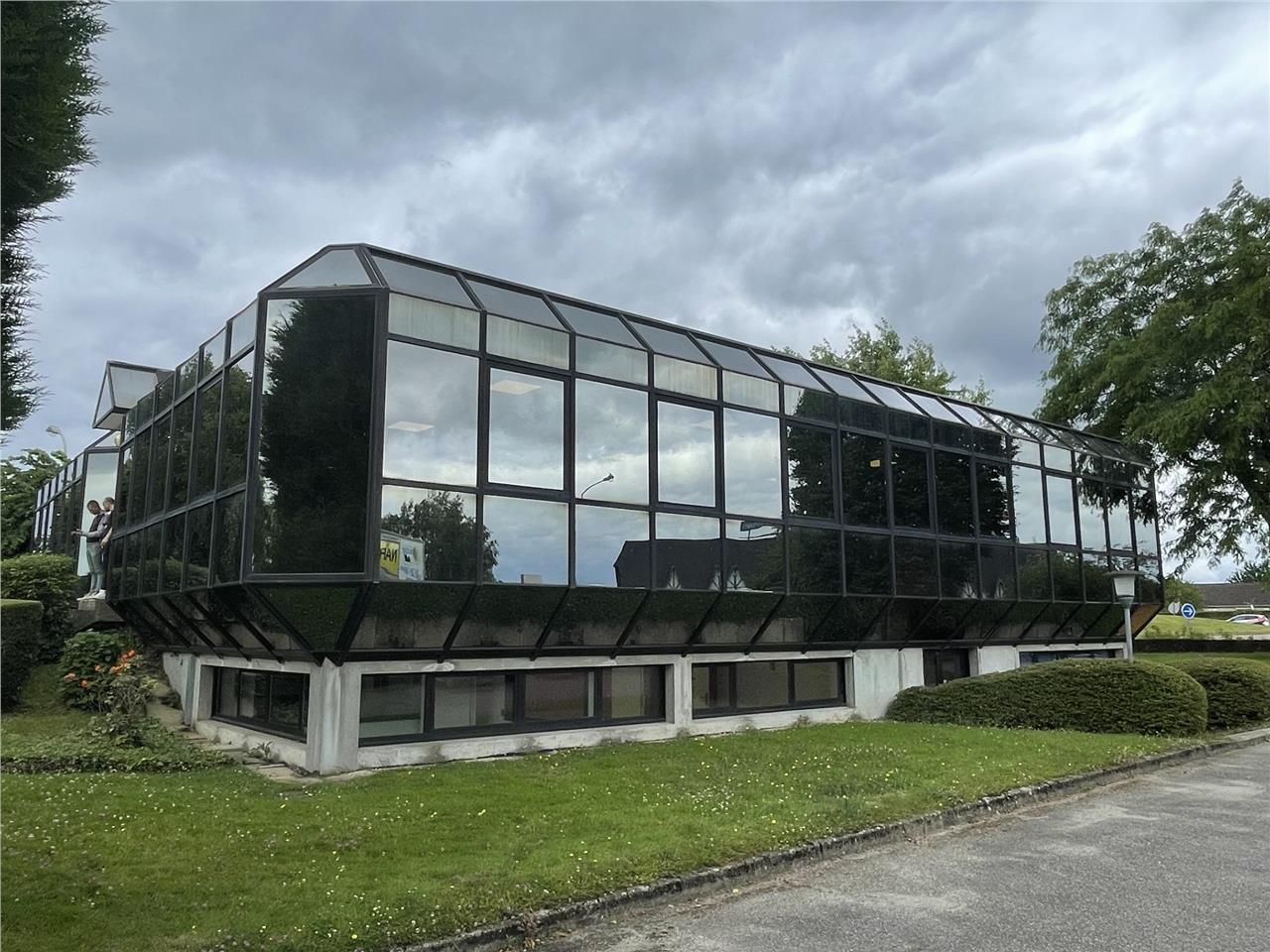 Plateaux de bureaux disponibles à la location, lo