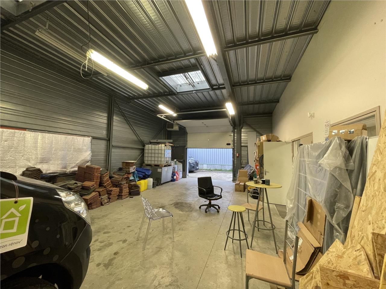 Vous recherchez un local d'activité à la location