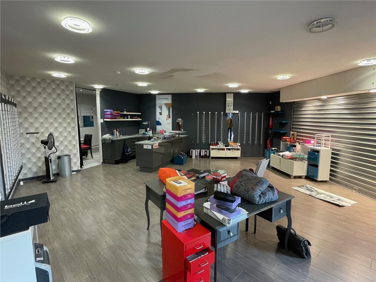 A vendre - Local commercial de 63 m2 dans un cent