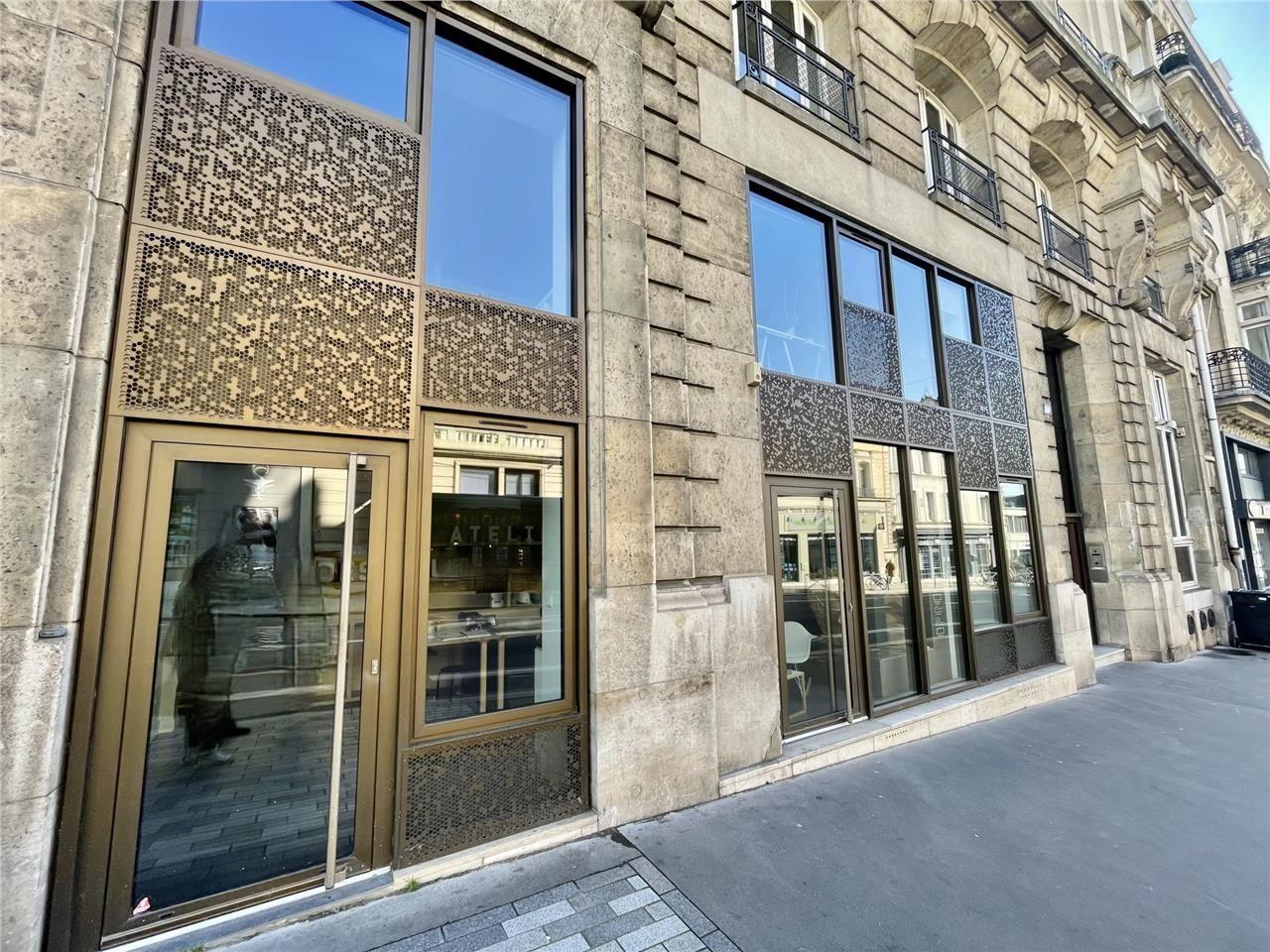 Bureaux de Bureaux avec vitrine - Hypercentre-vil