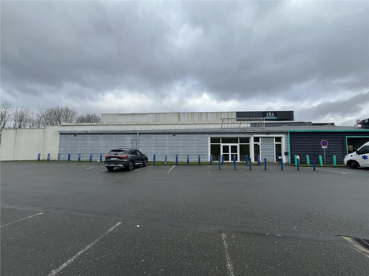 En pleine visibilité au sein de la ZAC de Barenti