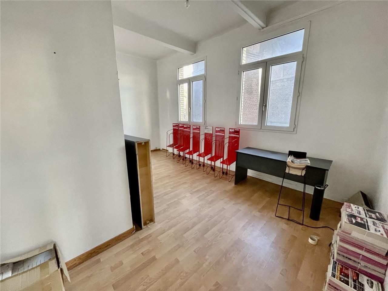 Bureaux de Plateau de bureaux  - 277 m2 environ -