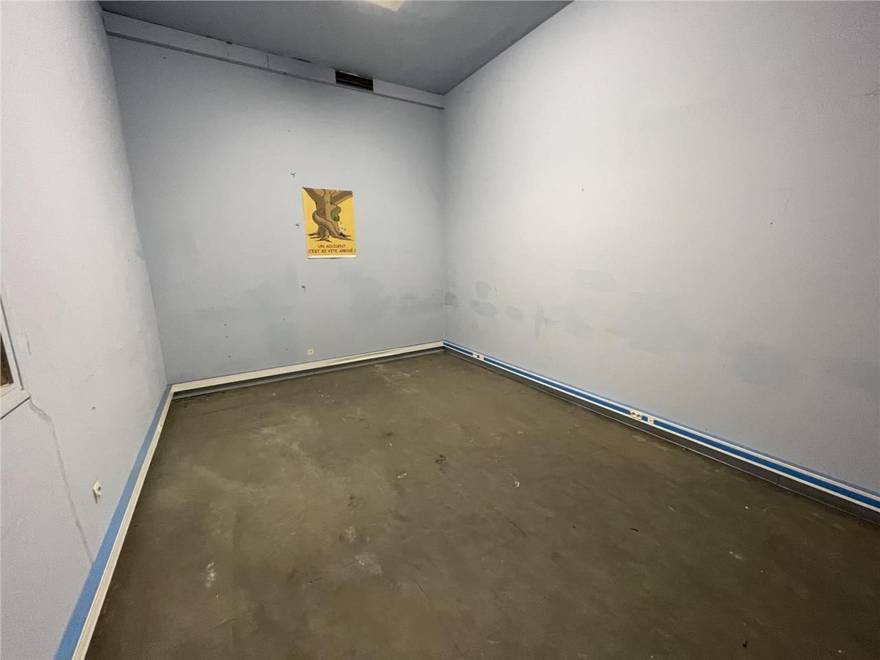 A Vendre - Local d'Activité
