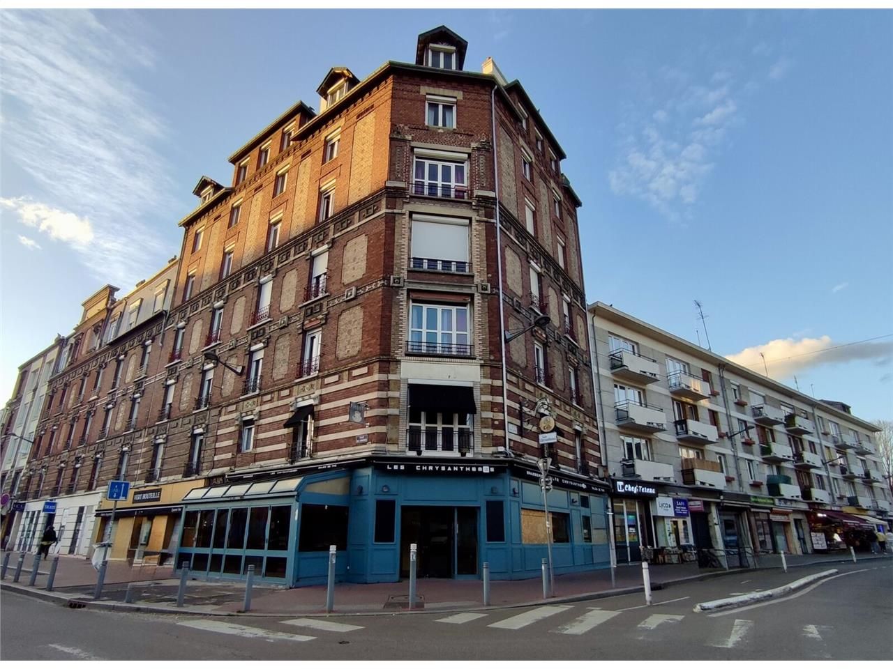 Locaux commerciaux de Local commercial d'environ