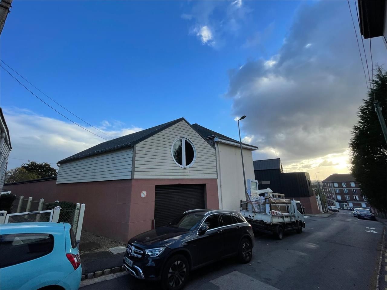 A LOUER - PROCHE CENTRE VILLE