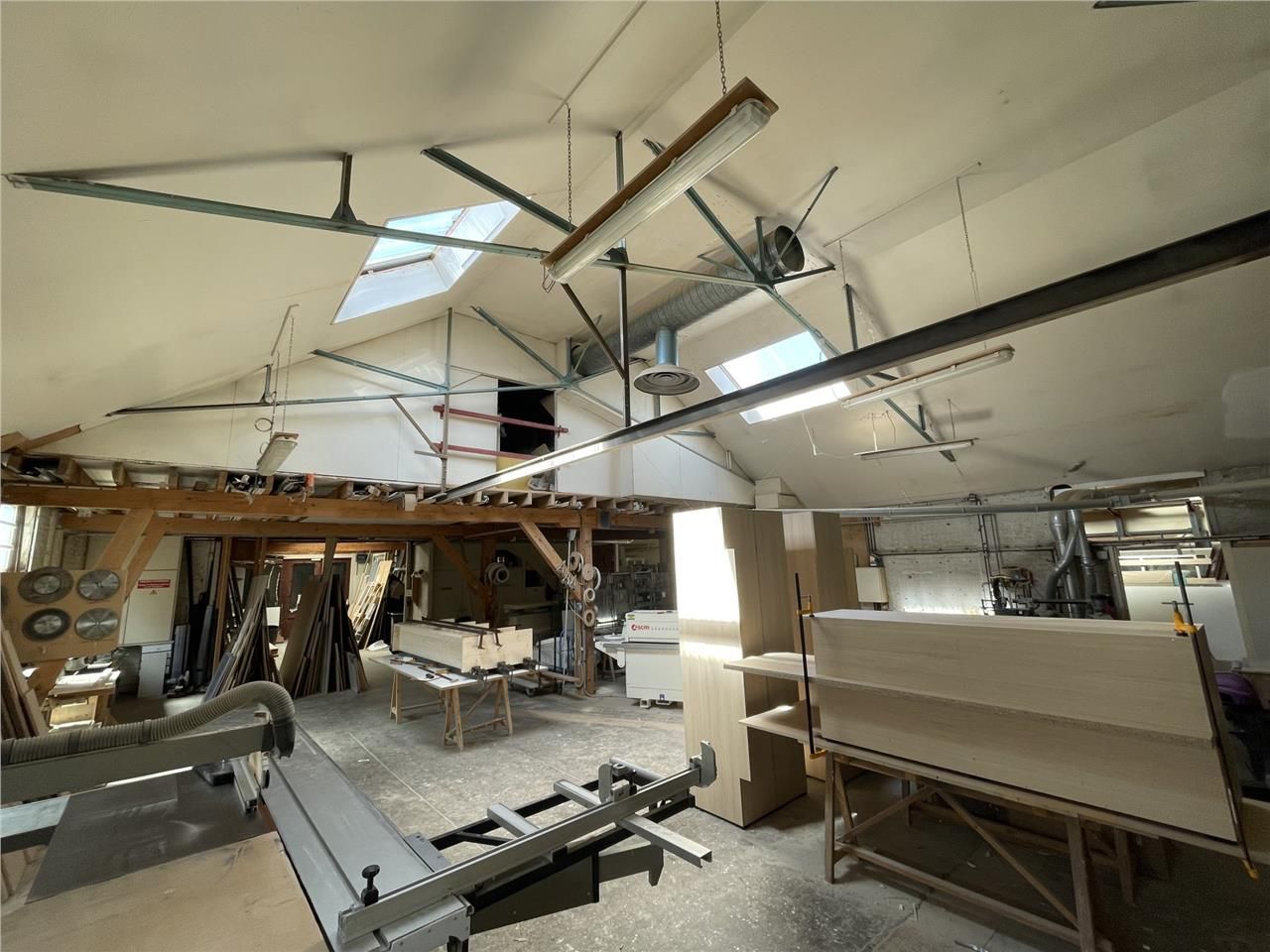 A LOUER - PROCHE CENTRE VILLE