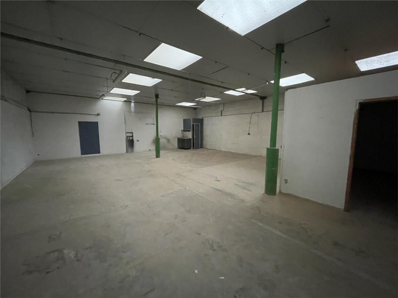 A LOUER - Local d'activité