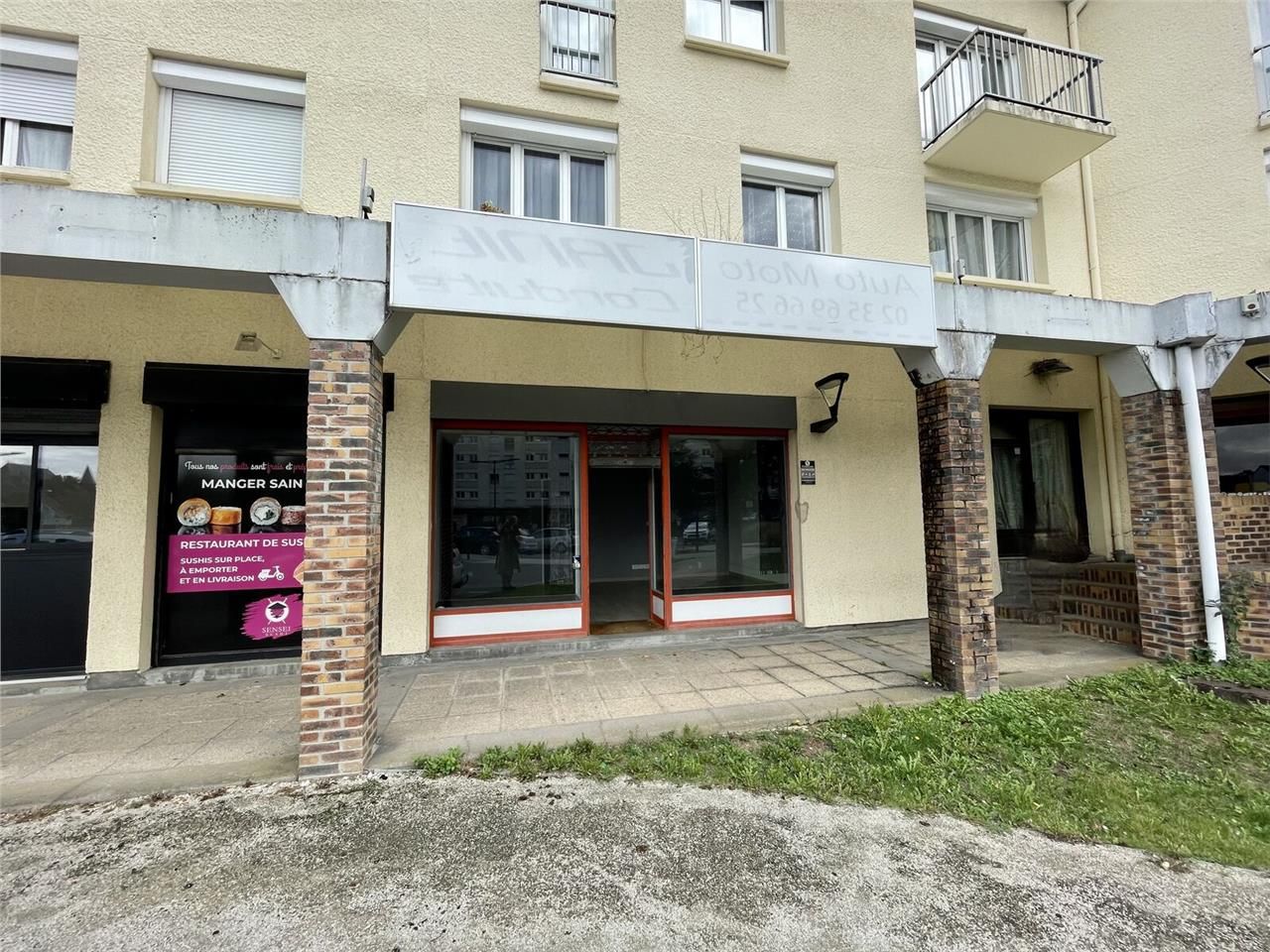 Local commercial - 62 M2 - PETIT COURONNE