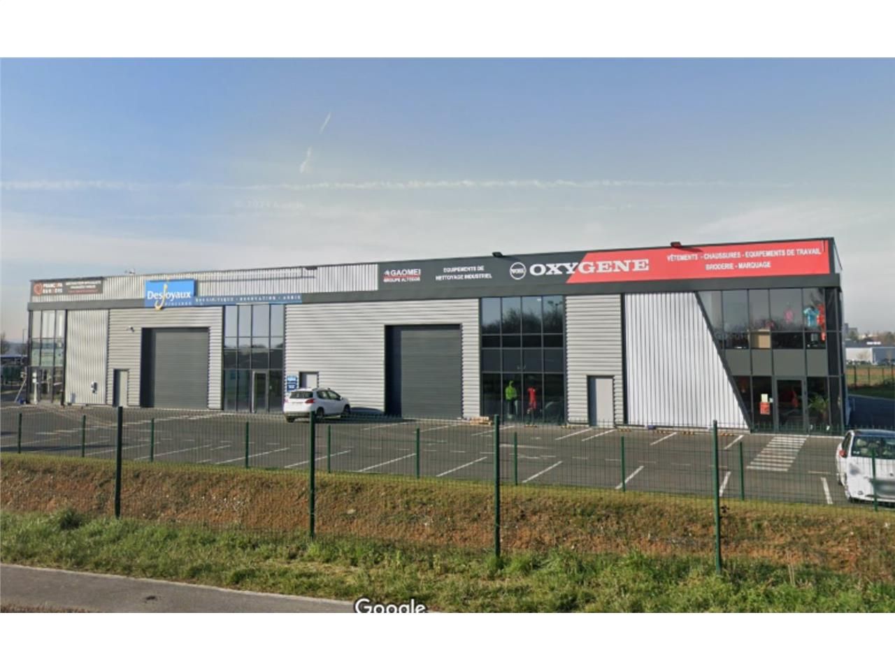 À LOUER - 225M2 LOCAL D'ACTIVITÉS NEUF- BEAUVAIS 