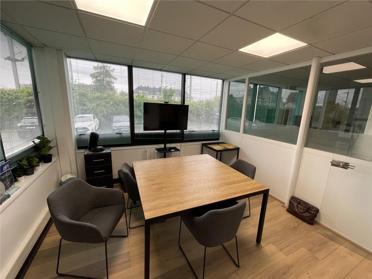 Bureaux à louer à Compiègne !   ARTHUR LOYD Oise 