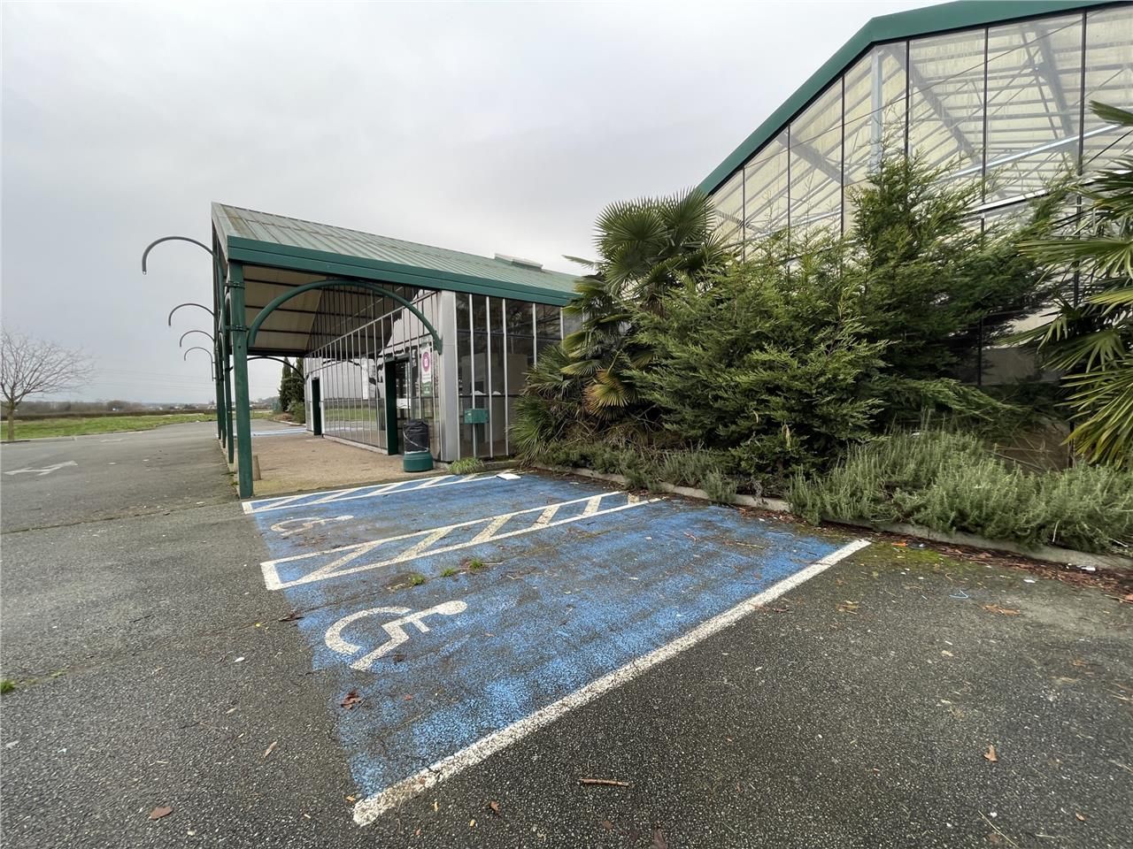 LOCAL COMMERCIAL ZAC PORTES DE L'OISE CHAMBLY - 3