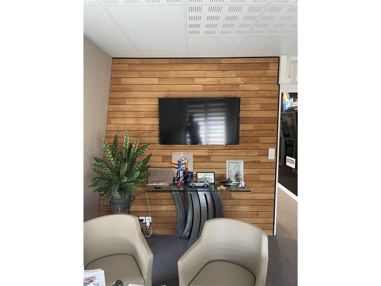 ARTHUR LOYD vous propose à la vente une surface d