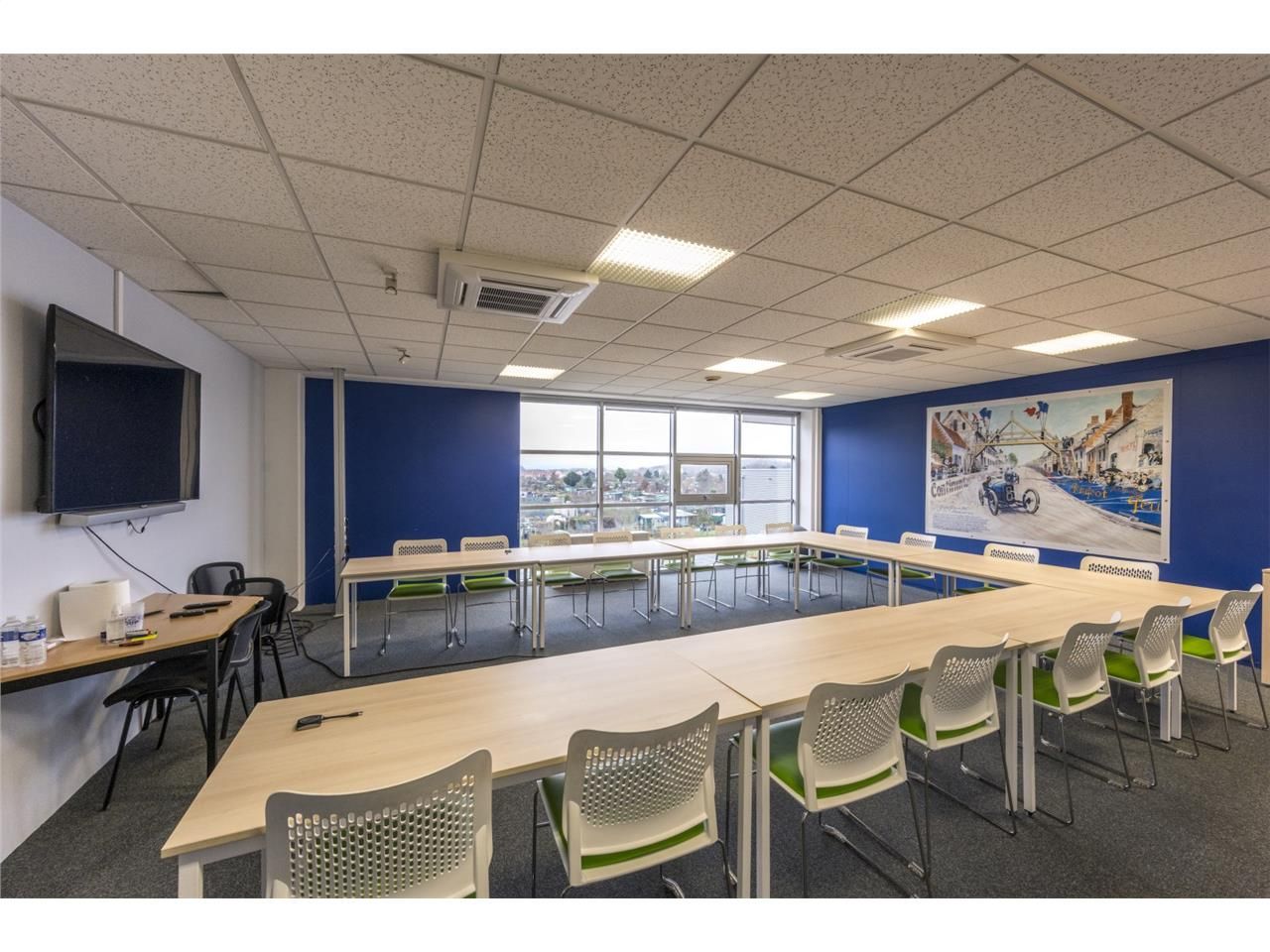 ZAC de MERCIERES - COMPIEGNE  ARTHUR LOYD vous pr