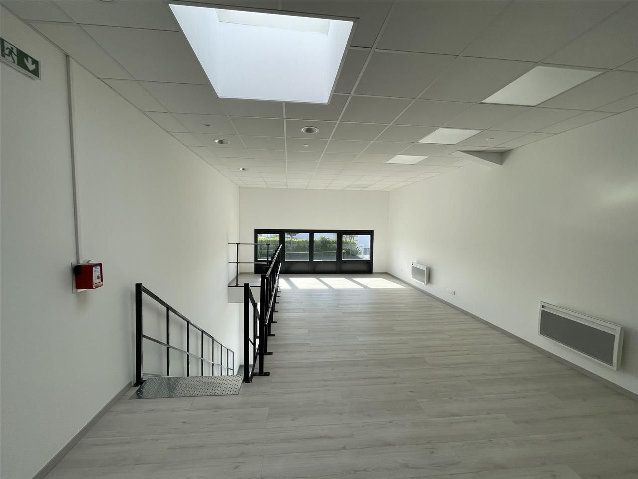 BEAUVAIS NORD A LOUER 100 m2 DE BUREAUX.  Nous vo