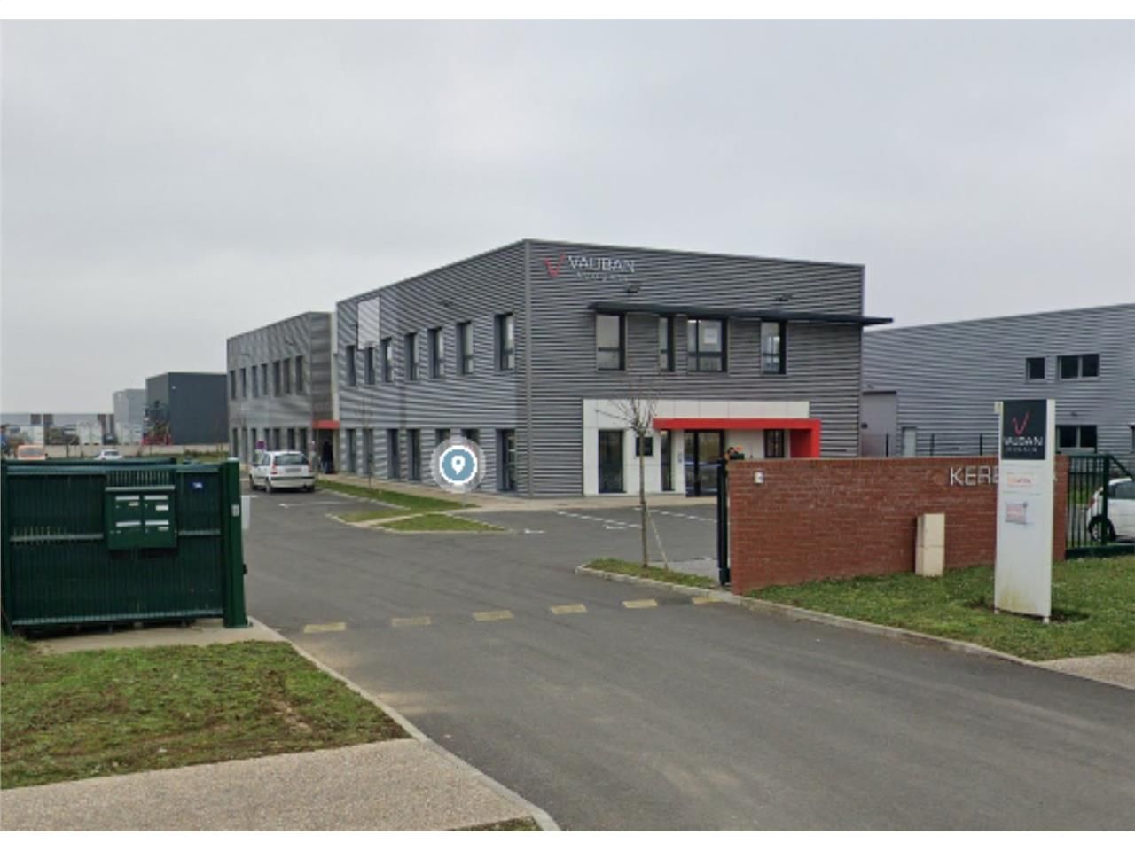 Plateau 222 m2 environ divisible à partir de 111m