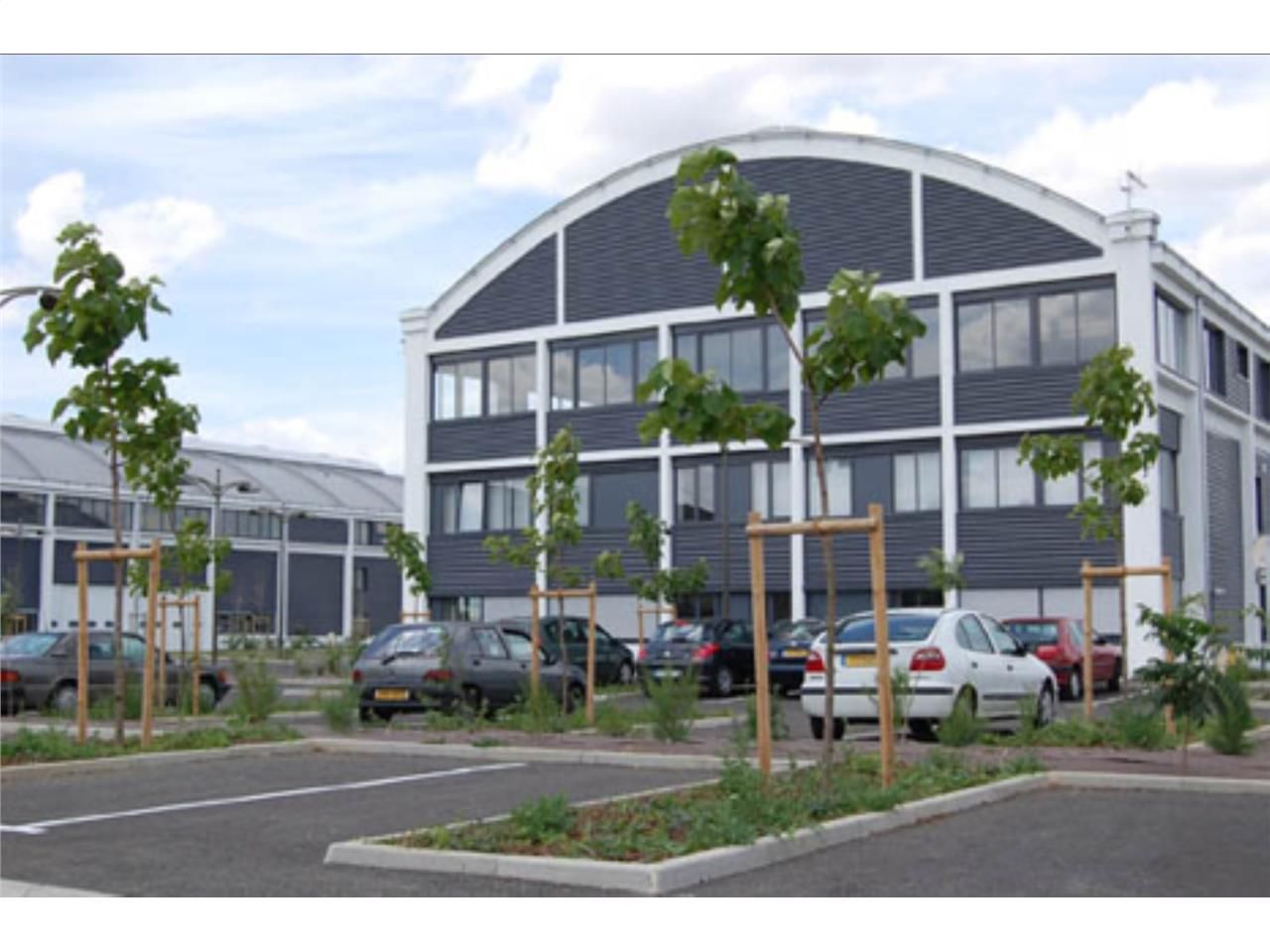 Situé à Soissons, dans un immeuble, au 2ème étage