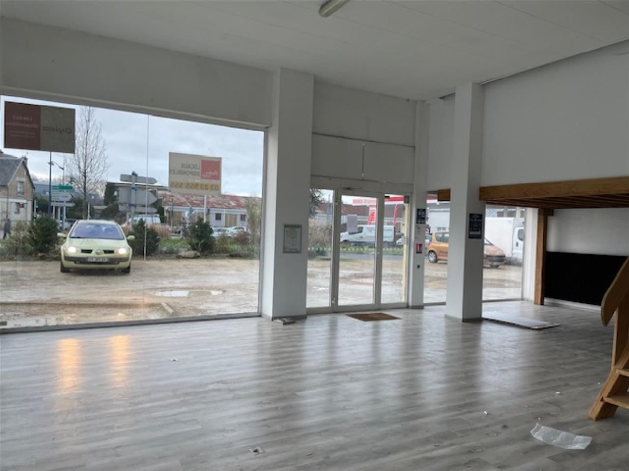 LOCAL COMMERCIAL - 154 m2 - A VENDRE - SOISSONS