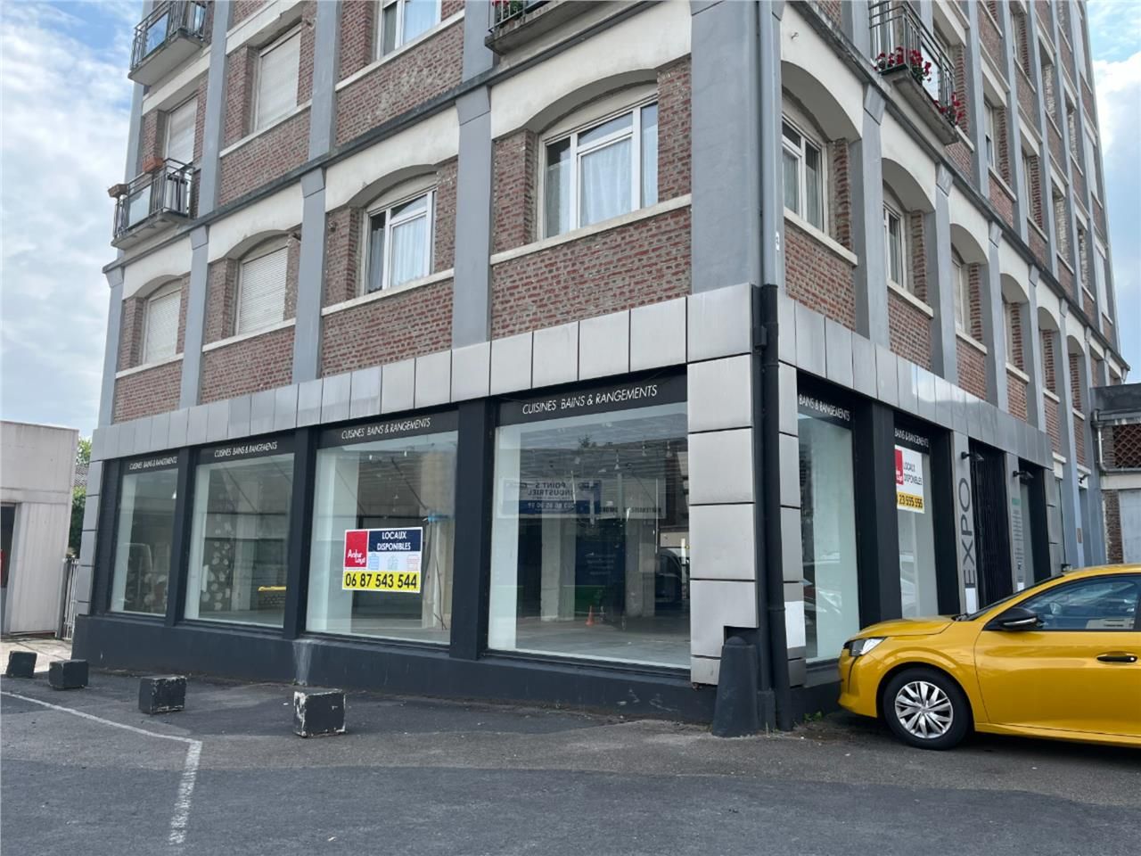 LOCAL COMMERCIAL A VENDRE OU A LOUER - 227 M2 - S