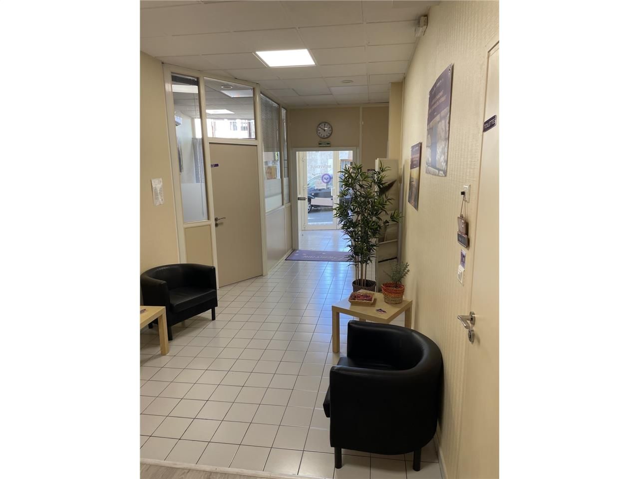 ARTHUR LOYD vous propose à la vente un plateau de