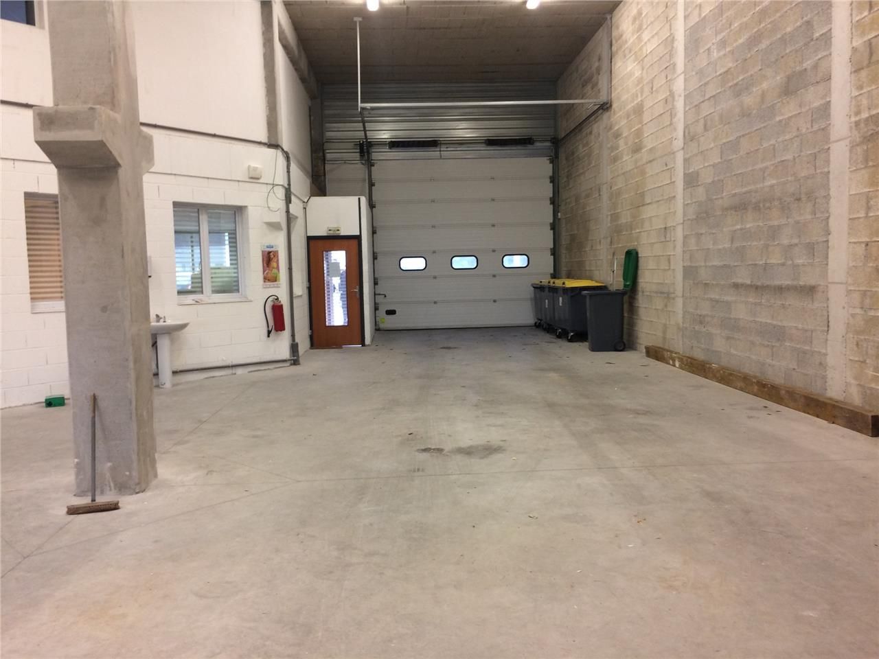 SOISSONS (02200) - ZAC des Entrepôts  -Entrepôt b