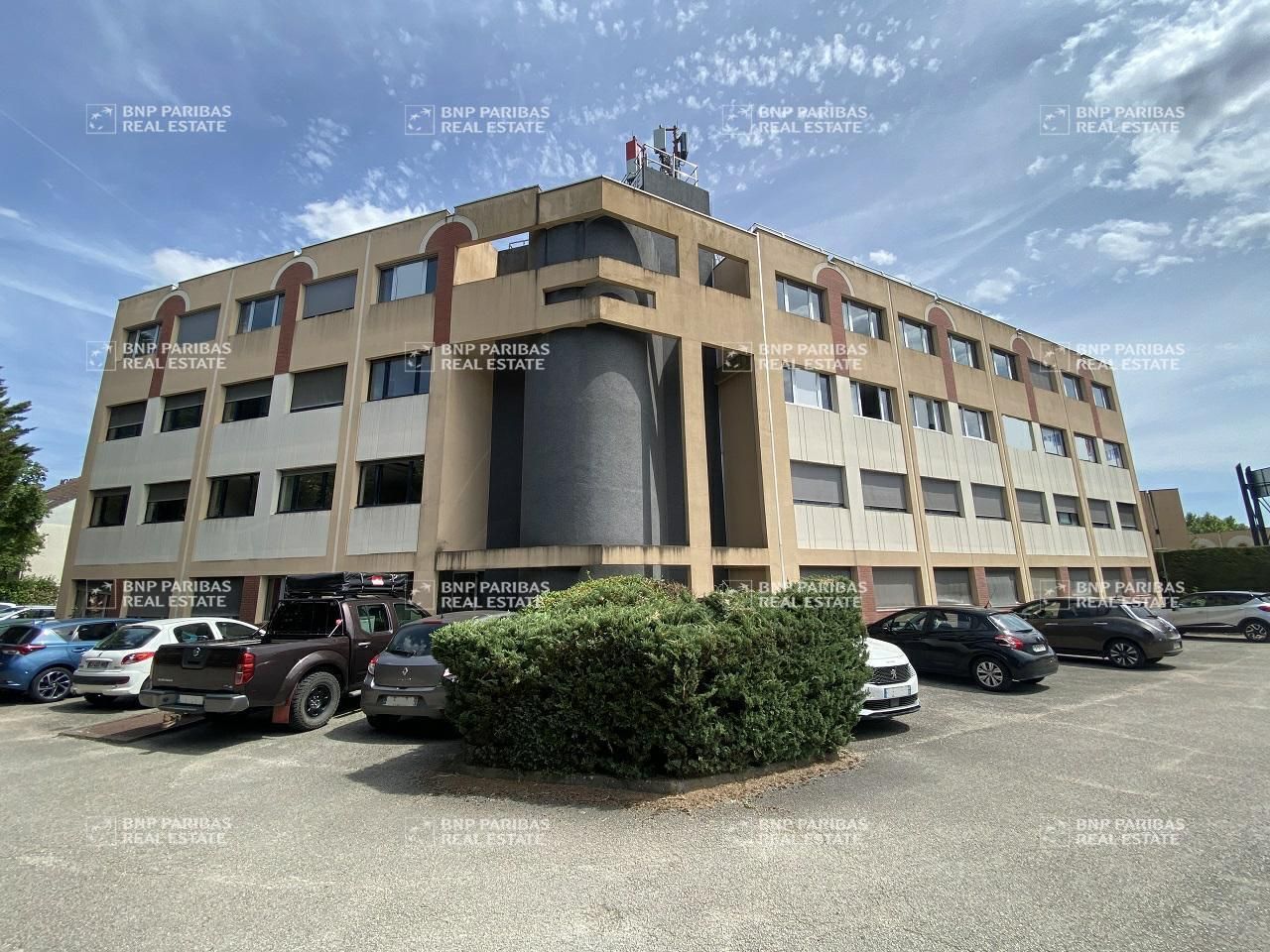 Location Bureaux 240 m² non divisibles 21000 Dijon