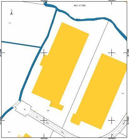 21556.5 m² pour cetentrepôts classe a en location à Houplines