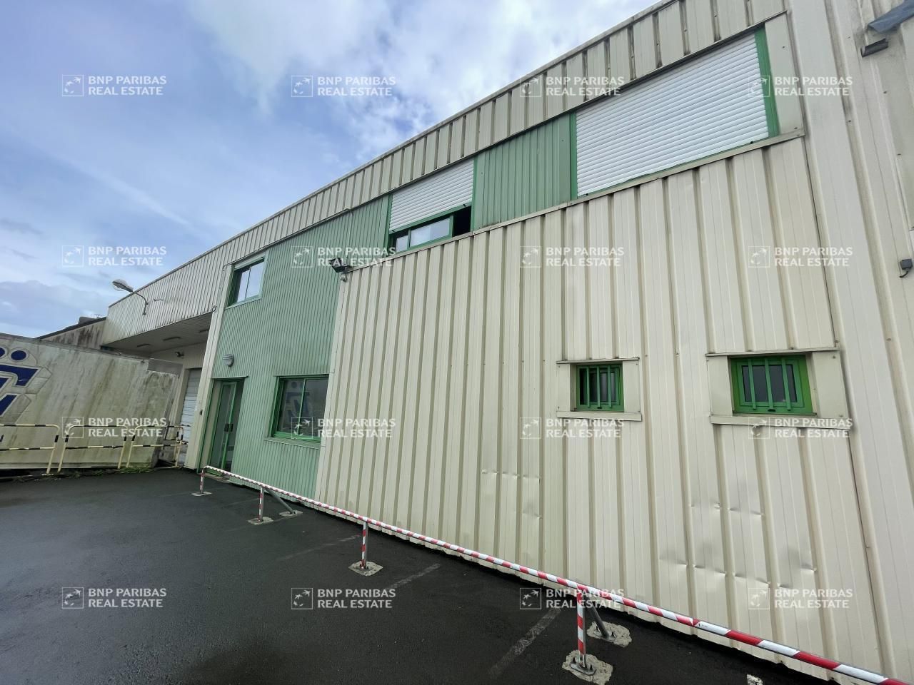 Location Activité 350 m² non divisibles 35235 Thorigne-fouillard