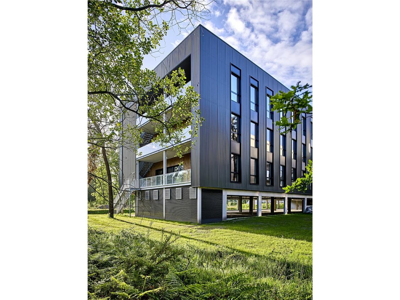 3219.9 m² pour ce bureaux en location à Mérignac