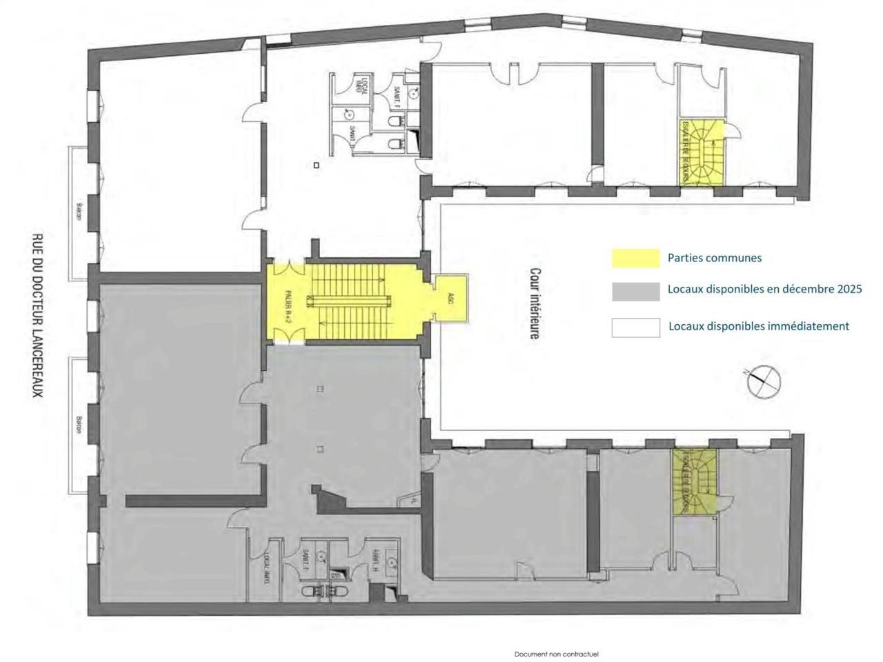 921 m² pour ce bureaux en location à Paris