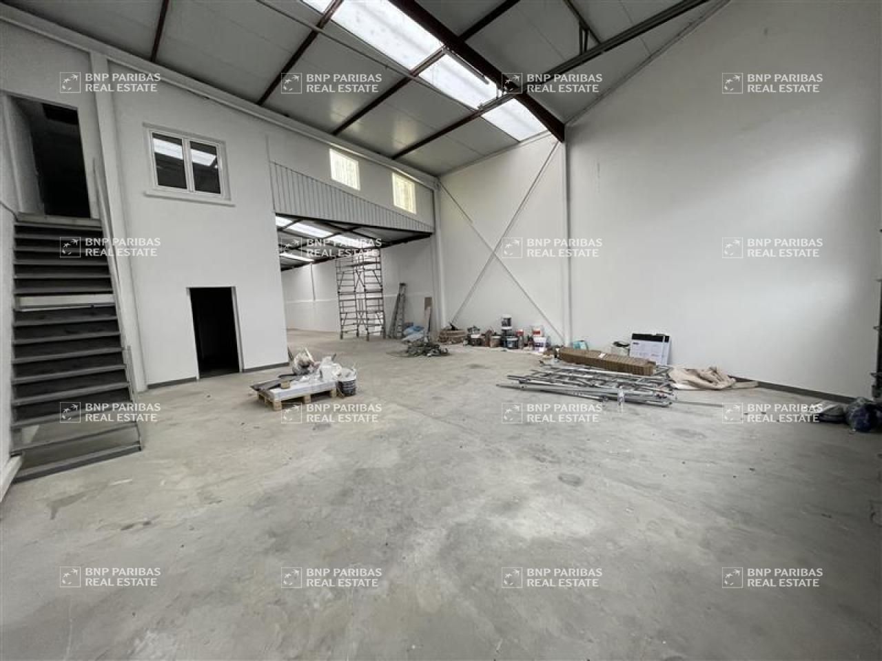 Location PME-PMI 344 m² non divisibles 94370 Sucy-en-brie
