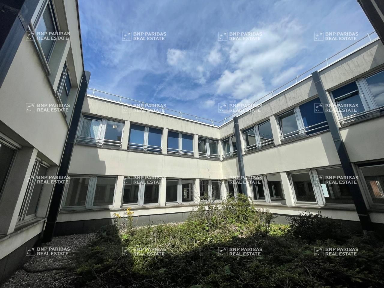 Vente Bureaux 900 m² divisibles 59800 Lille