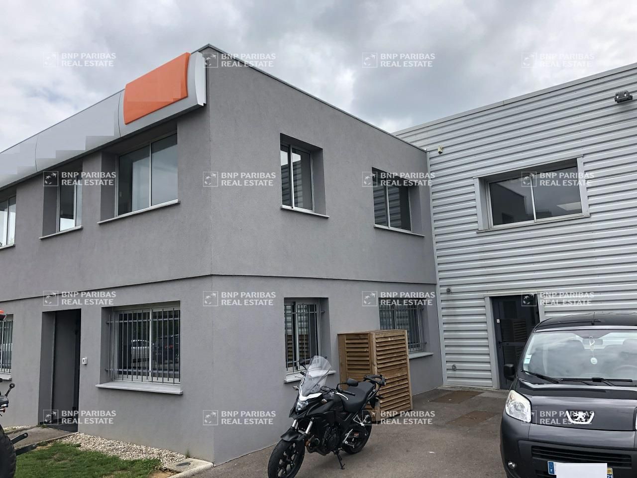 Location Bureaux 206 m² non divisibles 21850 Saint-apollinaire