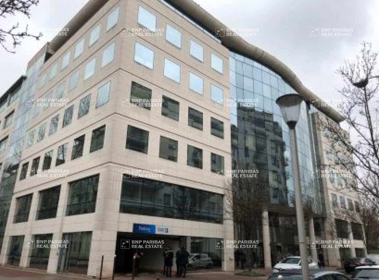 Location Bureaux 4561 m² divisibles 92130 Issy-les-moulineaux