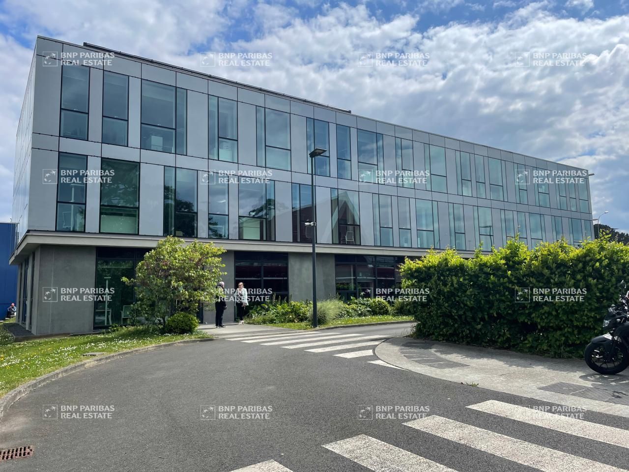 1362 m² pour ce bureaux en location à Orvault