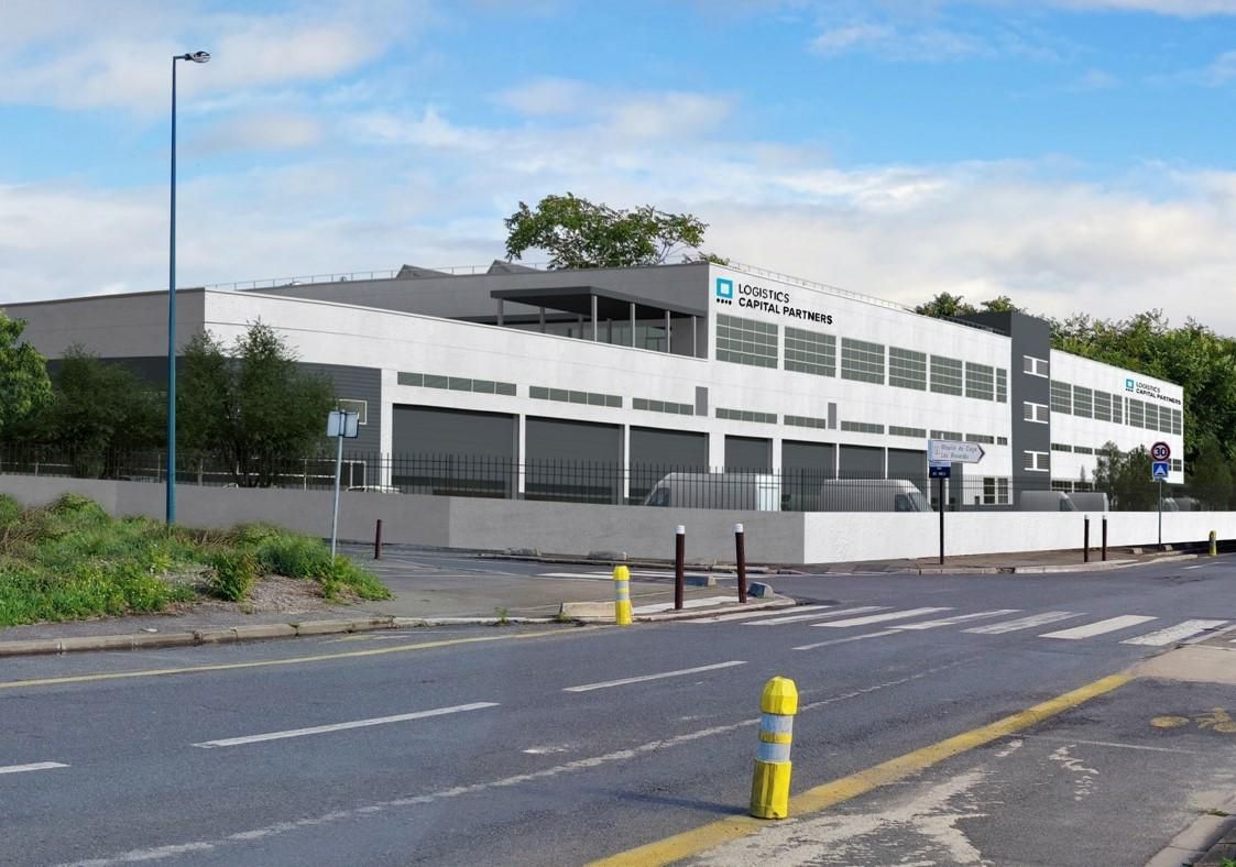 Location Entrepôts classe C 8242 m² non divisibles 92230 Gennevilliers