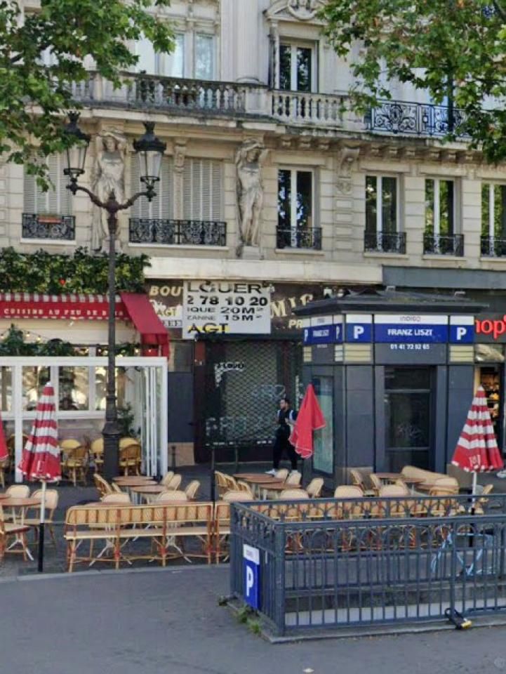 Location Local commercial 73 m² non divisibles 75010 Paris