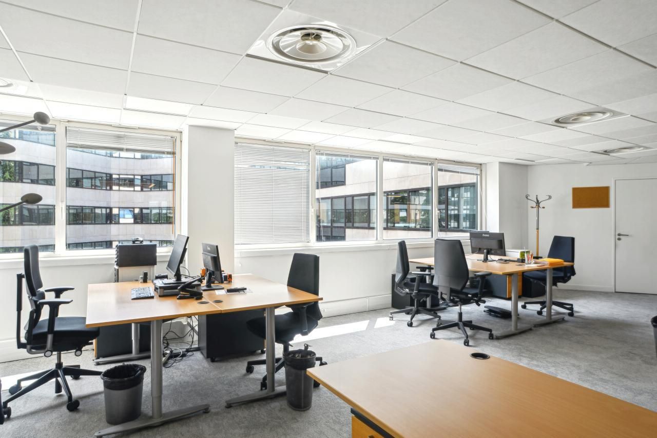 Location Bureaux 351 m² non divisibles 92130 Issy les moulineaux
