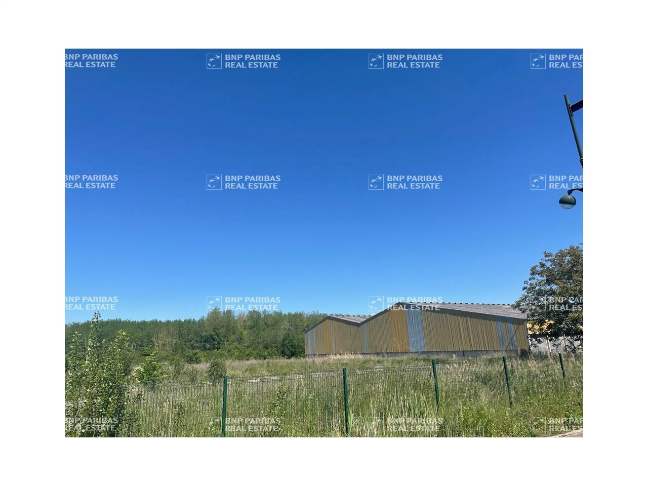 5134 m² pour ce activité en location à Provins