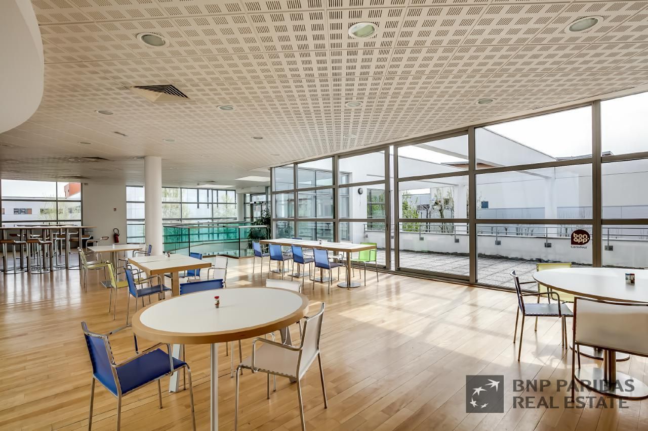 Location Bureaux 461.2 m² non divisibles 91300 Massy