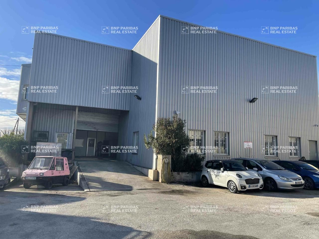 500 m² pour ce activité en location à Aubagne