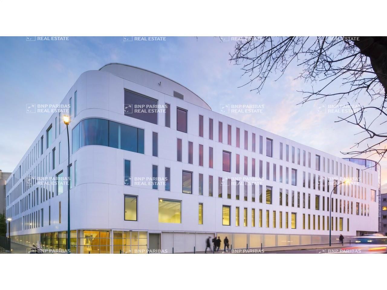 Location Bureaux 4210.8 m² divisibles 93500 Pantin