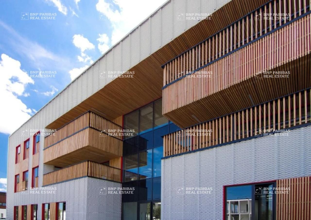 Location Bureaux 797 m² divisibles 33600 Pessac