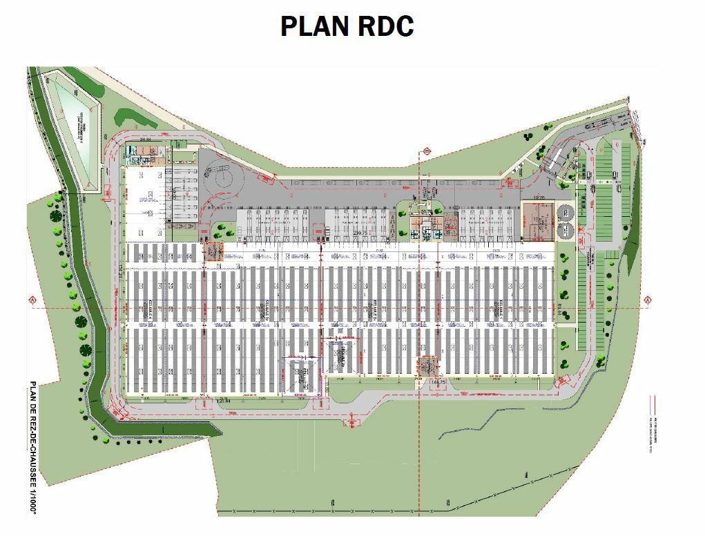 25689 m² pour cetentrepôts classe a en vente à Carhaix-plouguer