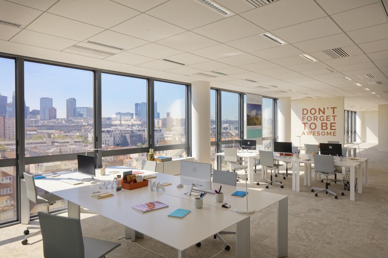 20431 m² pour ce bureaux en location à Colombes