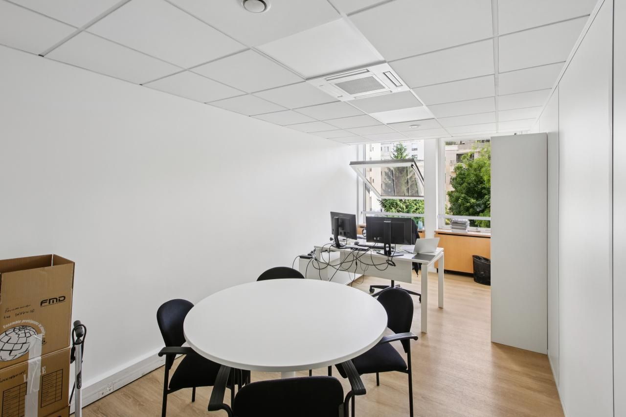 254 m² pour ce bureaux en location à Neuilly-sur-seine