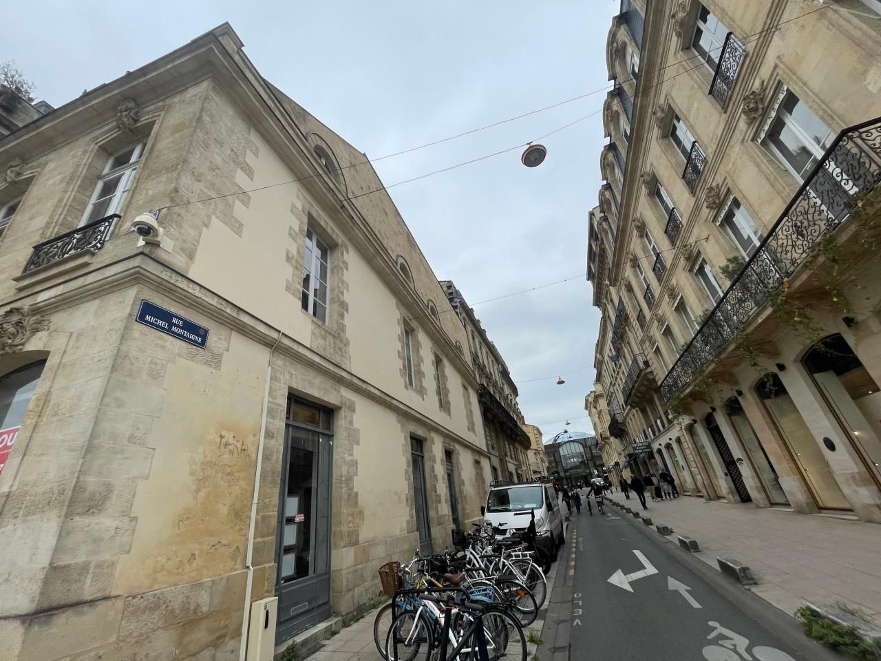522 m² pour ce bureaux en location à Bordeaux