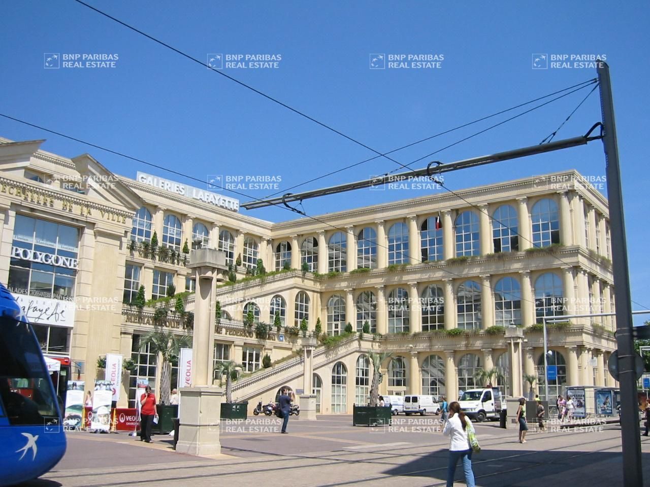 Location Bureaux 807.5 m² divisibles 34000 Montpellier