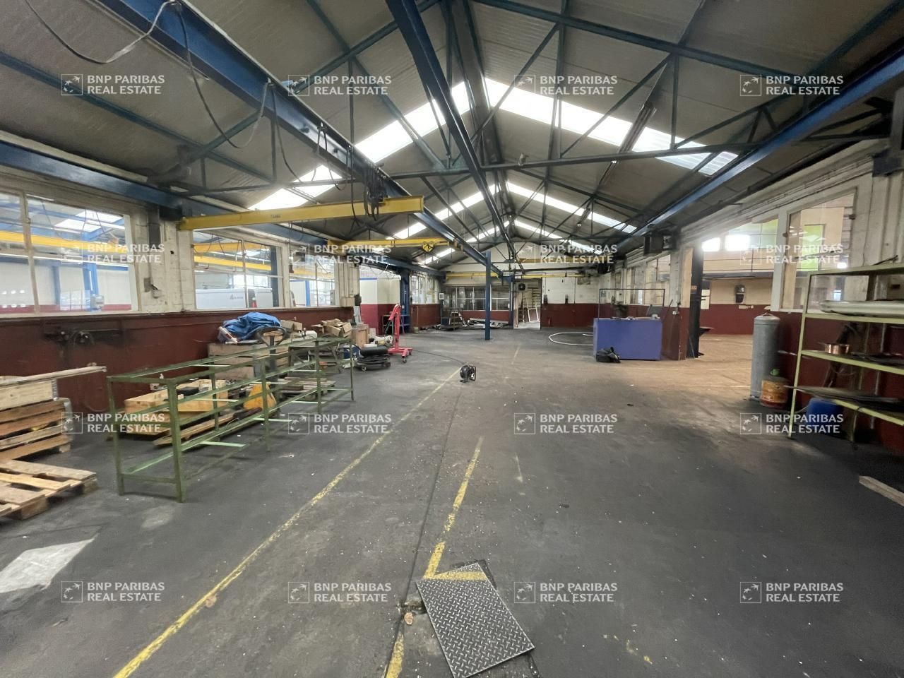 Location PME-PMI 611 m² non divisibles 77100 Mareuil-lès-meaux