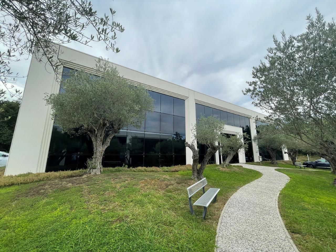 Location Bureaux 1101.5 m² divisibles 31770 Colomiers